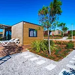 Holiday park Mobile Homes With Pool In Medulin-istrien 38800 Medulin