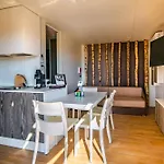 Mobile Homes With Pool In Medulin-istrien 38800 Holiday park