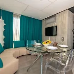 Holiday park Mobile Homes With Pool In Medulin-istrien 38800 *
