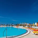 Mobile Homes With Pool In Medulin-istrien 38800