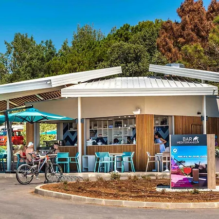 Mobile Homes With Pool In Medulin-istrien 38800 * Medulin