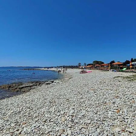 Mobile Homes With Pool In Medulin-istrien 38800 Kompleks wypoczynkowy Medulin