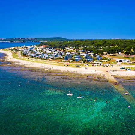 Mobile Homes With Pool In Medulin-istrien 38800 * Medulin