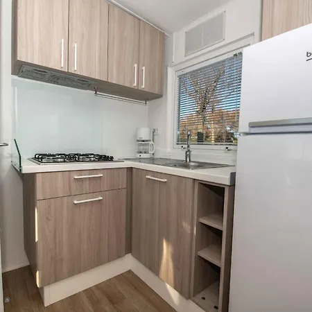 Mobile Homes With Pool In Medulin-istrien 38800 Medulin