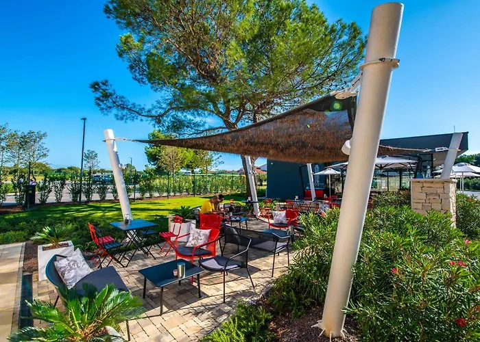 Mobile Homes With Pool In Medulin-istrien 38800 * Μεντουλίν