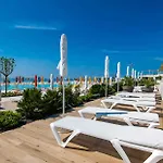 Mobile Homes With Pool In Medulin-istrien 38800 منتزه العطل ميدولين