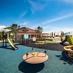 Mobile Homes With Pool In Medulin-istrien 38800 Parque de vacaciones