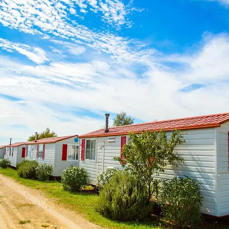 Mobile Homes With Pool In Medulin-istrien 38800 Parco vacanze