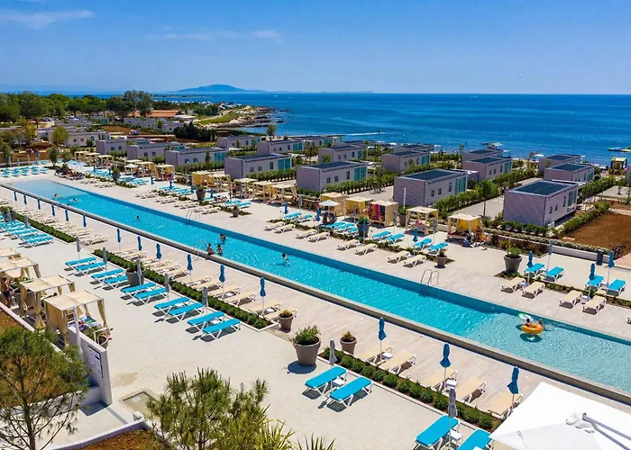 Mobile Homes With Pool In Medulin-istrien 38800 *