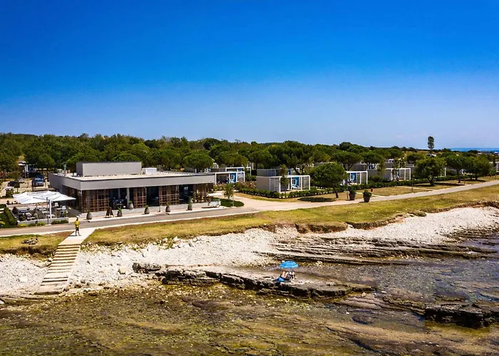 홀리데이파크 Mobile Homes With Pool In Medulin-istrien 38800