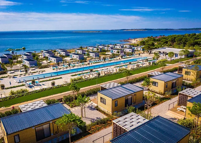 Mobile Homes With Pool In Medulin-istrien 38800 Medulin