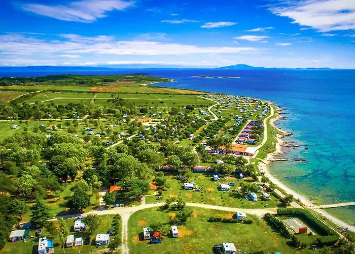 홀리데이파크 Mobile Homes With Pool In Medulin-istrien 38800 *