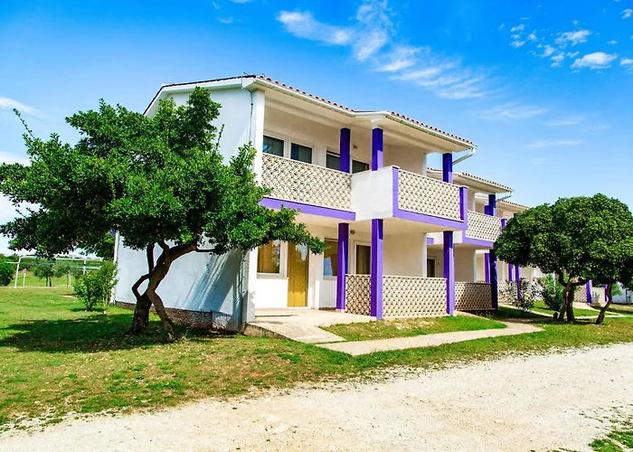 Mobile Homes With Pool In Medulin-istrien 38800